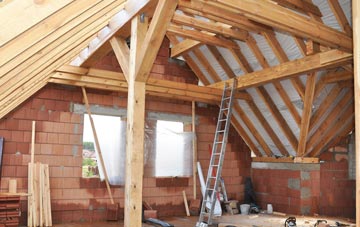 Pitpointie attic trusses